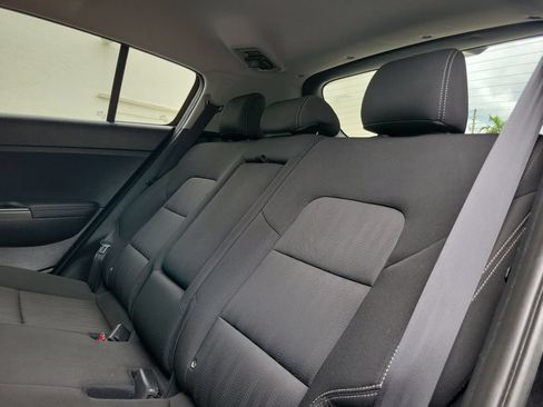 Used 2021 Kia Sportage LX FWD image 14