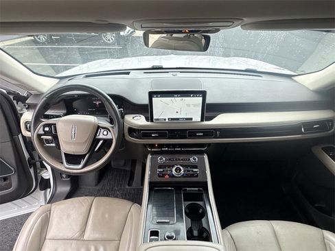 Used 2022 Lincoln Aviator Reserve w/ Equipment Group 201A image 18