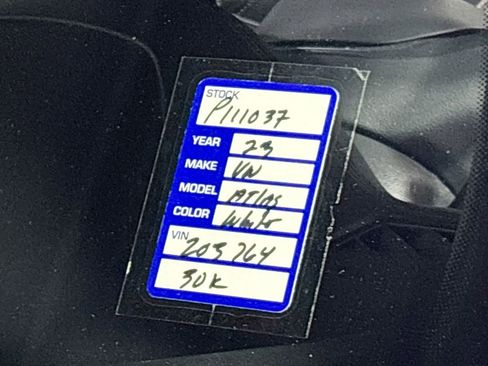 Certified 2023 Volkswagen Atlas Cross Sport SE w/ Panoramic Sunroof Package image 25