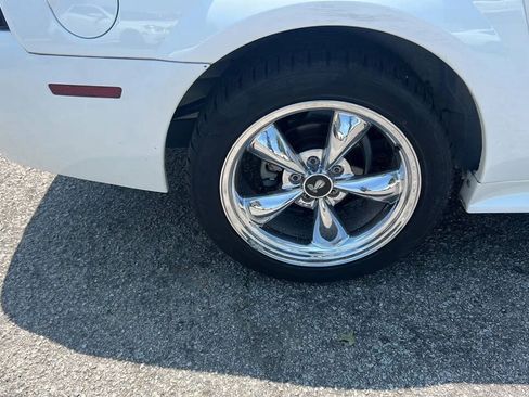 Used 1999 Ford Mustang Convertible RWD image 22