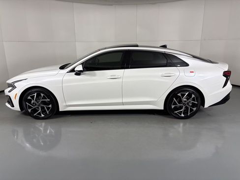 New 2026 Kia K5 EX image 5