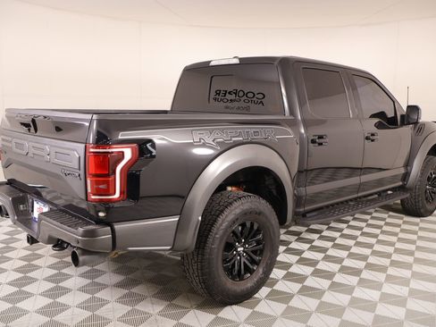 Used 2020 Ford F150 Raptor w/ Equipment Group 802A Luxury image 23