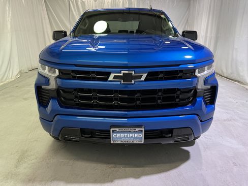 Certified 2022 Chevrolet Silverado 1500 RST image 3