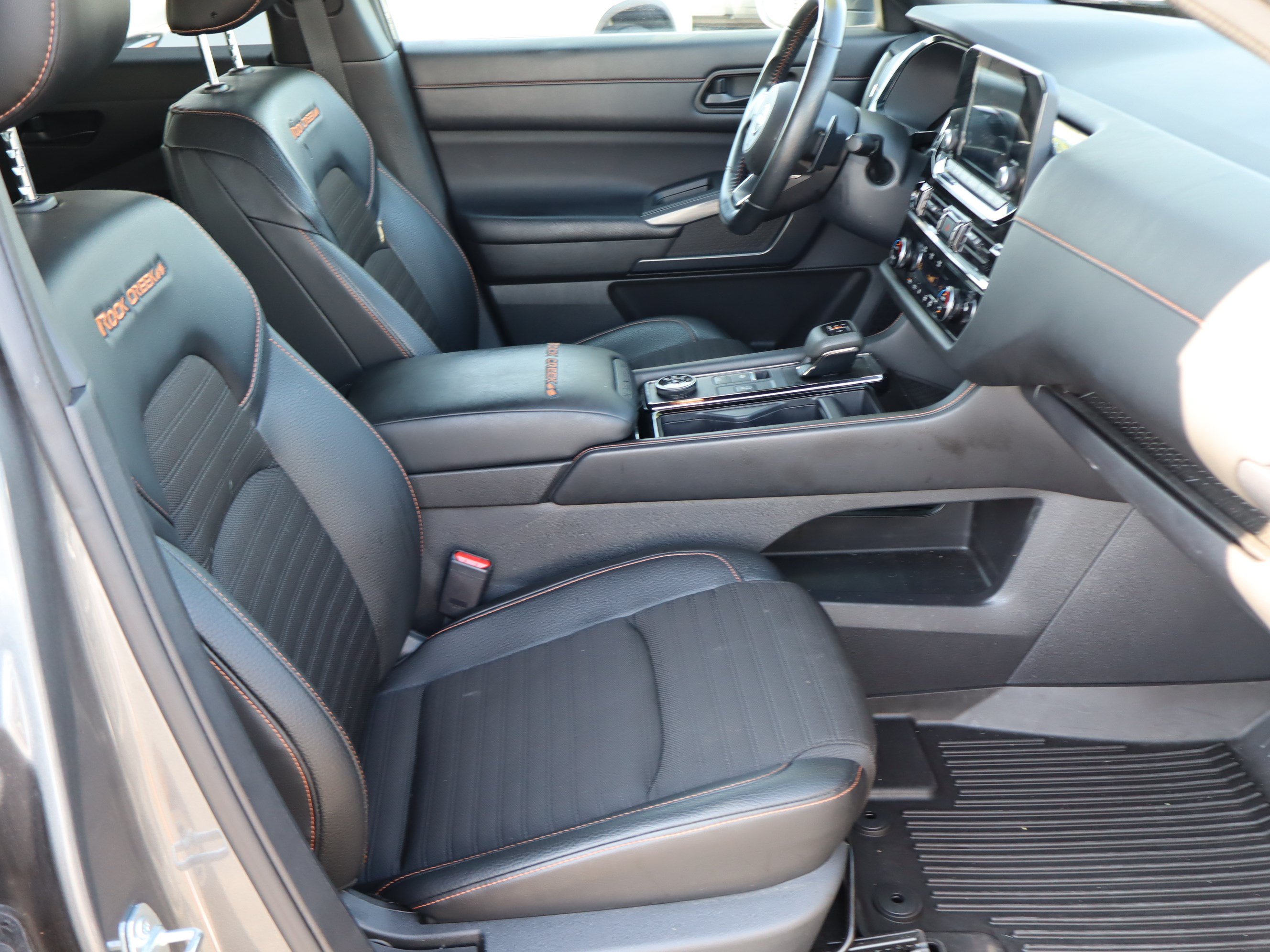 Used 2023 Nissan Pathfinder Rock Creek AWD/4WD image 39