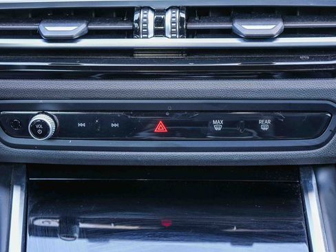 Used 2023 BMW 330e w/ Premium Package image 16