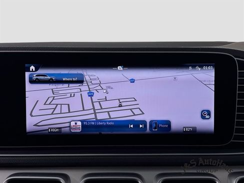 Used 2024 Mercedes-Benz GLS 580 4MATIC w/ Night Package image 18