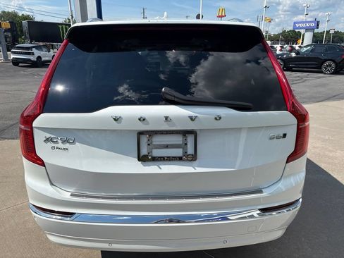 Certified 2024 Volvo XC90 B6 Ultimate w/ Lounge Package AWD/4WD image 7