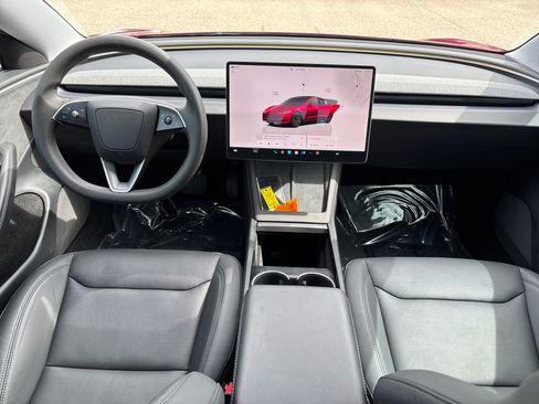 Used 2025 Tesla Model 3 Long Range AWD/4WD image 17