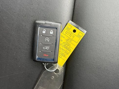 Used 2024 Jeep Grand Cherokee Limited w/ Trailer Tow Package image 30