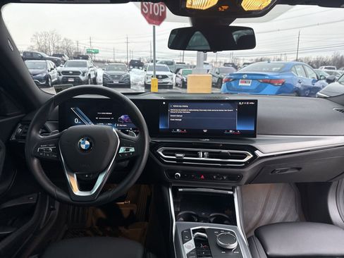 Used 2023 BMW 230i xDrive Coupe w/ Premium Package image 17