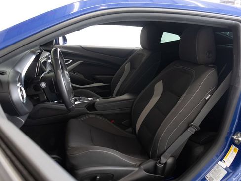 Used 2022 Chevrolet Camaro SS RWD image 17