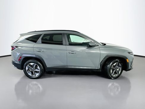 Used 2025 Hyundai Tucson SEL AWD/4WD image 8