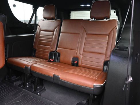 Used 2023 GMC Yukon XL Denali Ultimate image 43