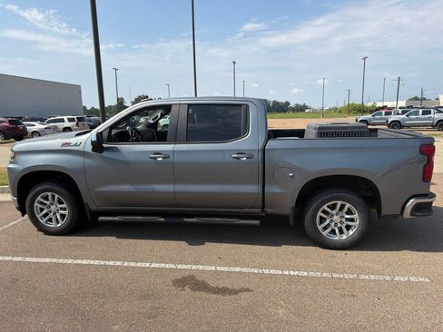Used 2020 Chevrolet Silverado 1500 LT w/ All-Star Edition AWD/4WD image 4