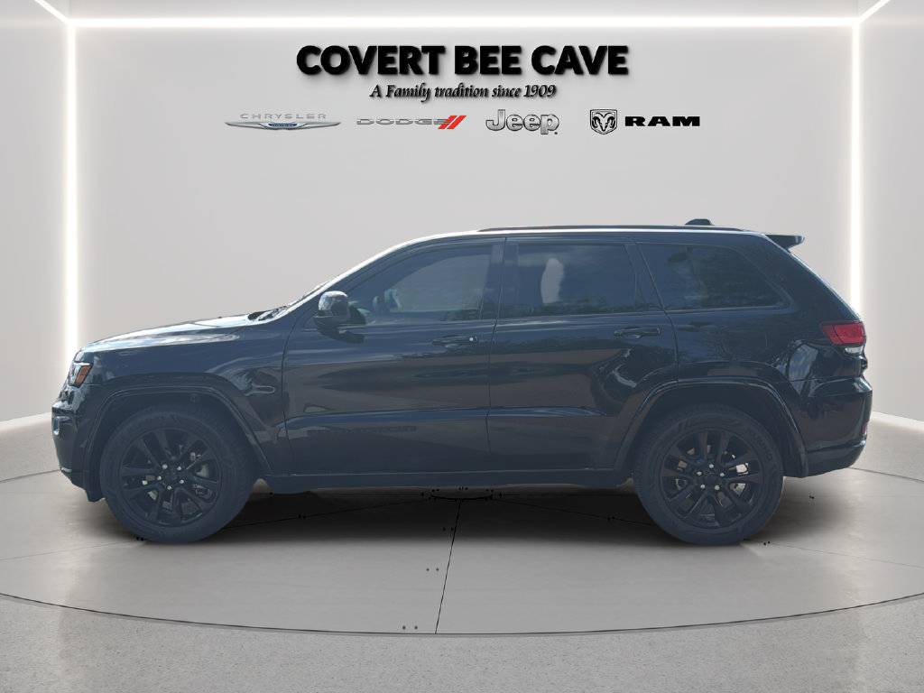 Used 2020 Jeep Grand Cherokee Altitude RWD image 7