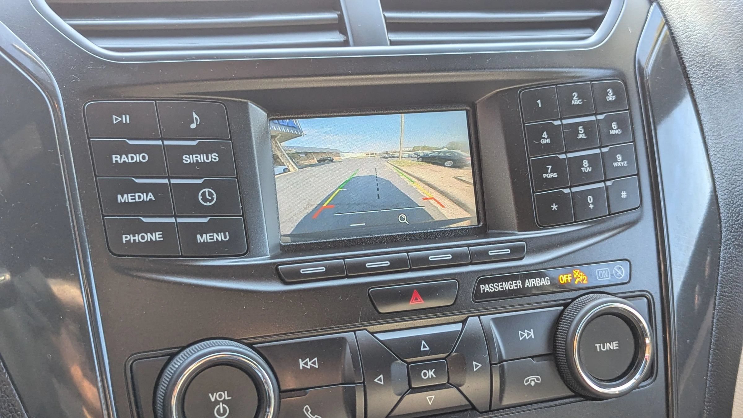 Used 2018 Ford Explorer FWD image 15