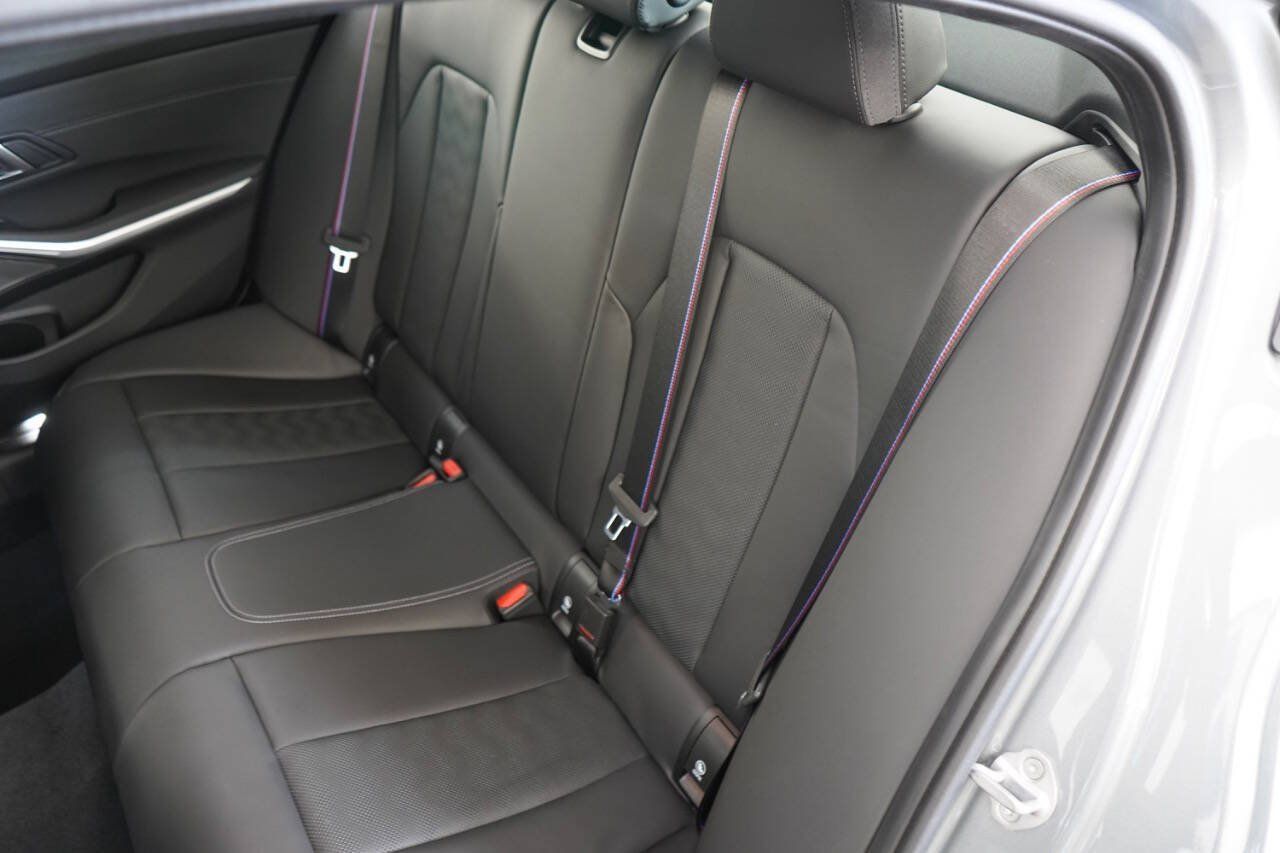 Used 2027 BMW M3 Competition AWD/4WD image 71