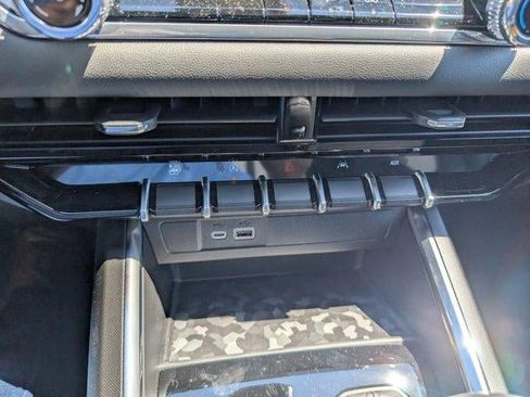 New 2026 GMC Canyon Elevation AWD/4WD image 20