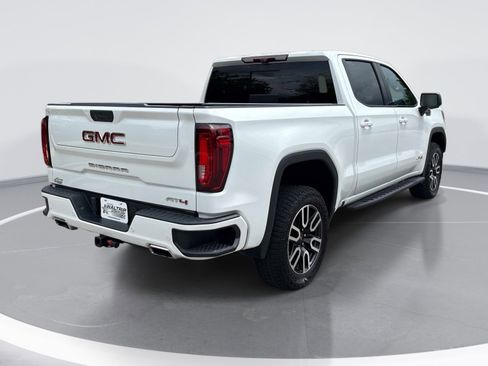 Certified 2022 GMC Sierra 1500 AT4 w/ AT4 Premium Package AWD/4WD image 8