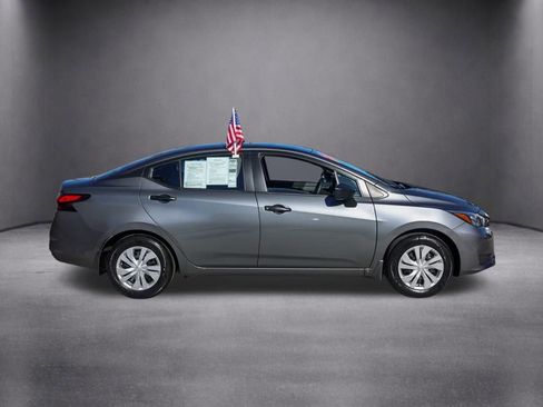 Used 2025 Nissan Versa S w/ Trunk Package image 3