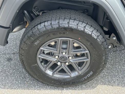 New 2025 Jeep Wrangler Unlimited Sport AWD/4WD image 17