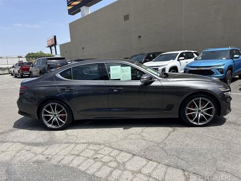 Used 2025 Genesis G70 2.5T AWD/4WD image 2