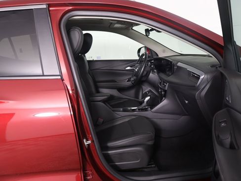 Used 2024 Buick Encore GX Sport Touring w/ Experience Buick Package image 31