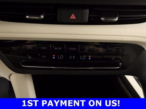 Used 2023 Buick Envision Preferred image 33