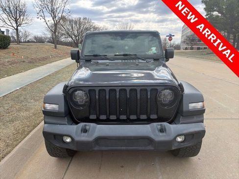 Used 2018 Jeep Wrangler Unlimited Sport S image 7