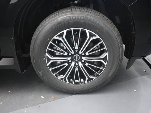 New 2026 Nissan Armada Platinum image 23