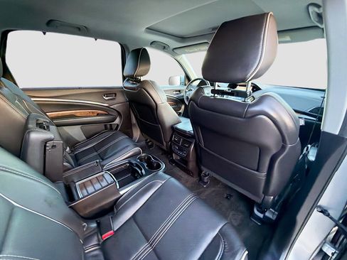 Used 2019 Acura MDX FWD w/ Advance Package image 30