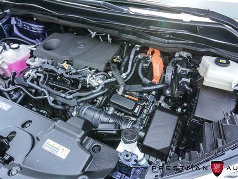 Used 2023 Toyota Sienna Platinum AWD/4WD image 52