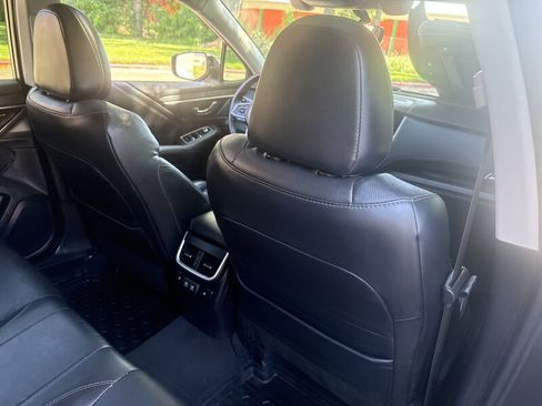 Used 2020 Subaru Outback Limited image 30