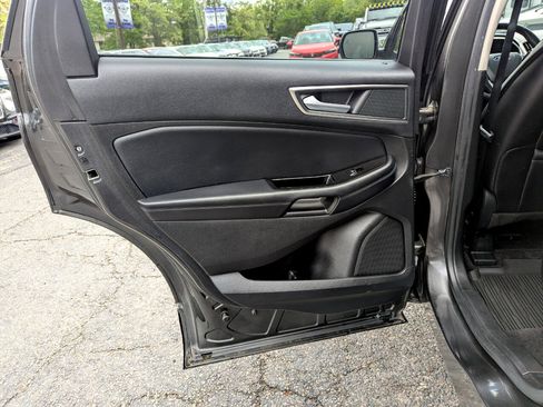 Used 2017 Ford Edge SEL w/ Equipment Group 201A image 39