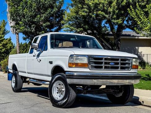 Used 1995 Ford F250 2WD SuperCab image 1