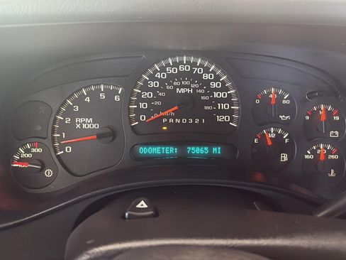 Used 2007 Chevrolet Silverado 2500 LT w/ Skid Plate Package AWD/4WD image 15