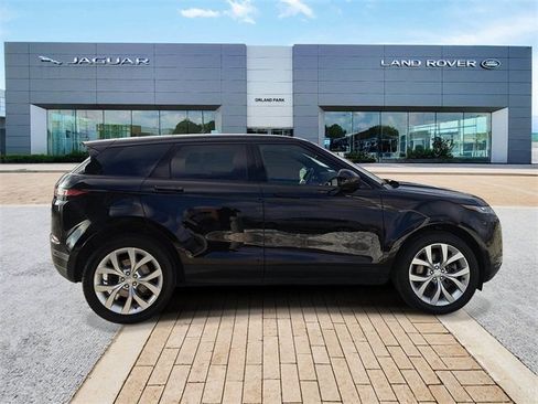 Certified 2023 Land Rover Range Rover Evoque SE image 4