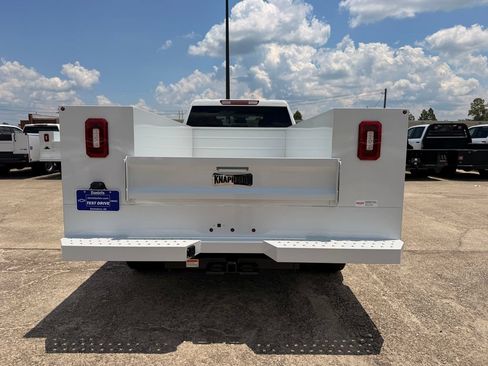 New 2026 GMC Sierra 3500 Pro w/ Convenience Package AWD/4WD image 4