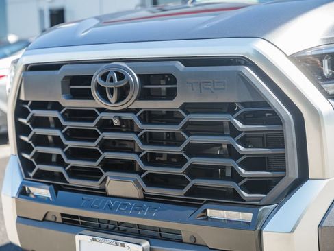Used 2022 Toyota Tundra Limited w/ TRD Off-Road Package AWD/4WD image 12