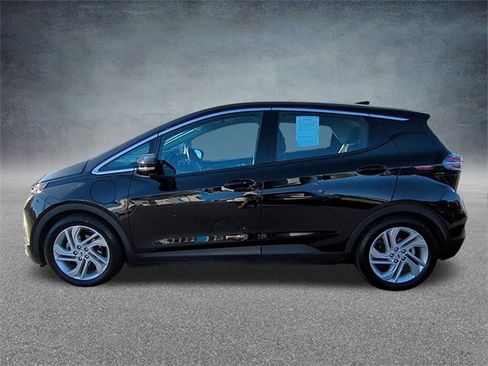 Certified 2023 Chevrolet Bolt LT w/ Driver Confidence Package image 6