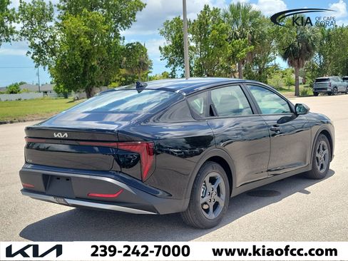 New 2026 Kia K4 FWD image 6
