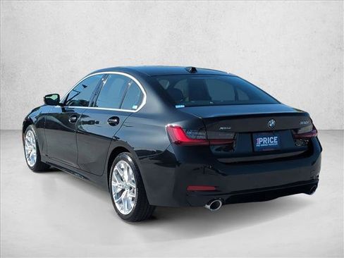 Certified 2025 BMW 330i xDrive Sedan w/ Convenience Package AWD/4WD image 8