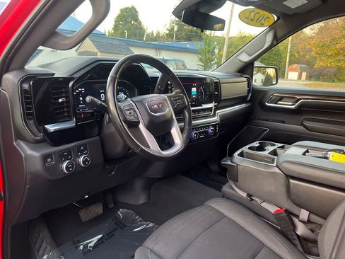 Used 2022 GMC Sierra 1500 SLE image 14