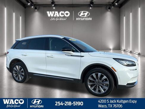 Used 2022 Lincoln Corsair Reserve w/ Equipment Group 201A AWD/4WD image 11