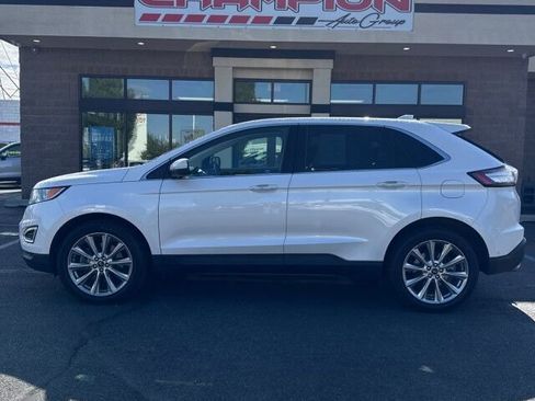 Used 2018 Ford Edge Titanium w/ Equipment Group 302A AWD/4WD image 2