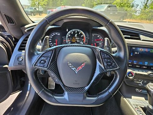 Used 2018 Chevrolet Corvette Stingray Coupe w/ Battery Protection Package RWD image 21