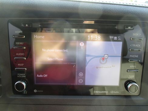 Used 2018 Toyota Sienna XLE Premium image 19