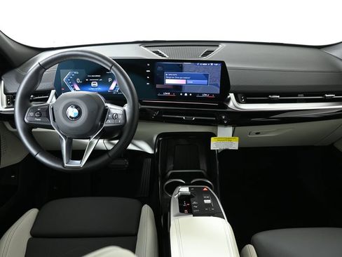 New 2026 BMW X2 xDrive28i w/ Convenience Package AWD/4WD image 17