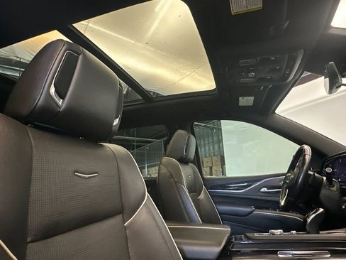 Used 2021 Cadillac Escalade Sport w/ Driver Assist Tech Package image 18