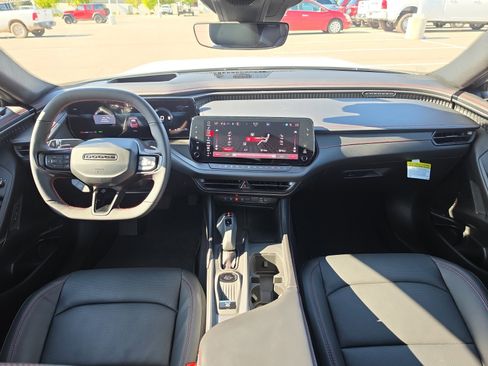 New 2026 Dodge Charger R/T AWD/4WD image 17